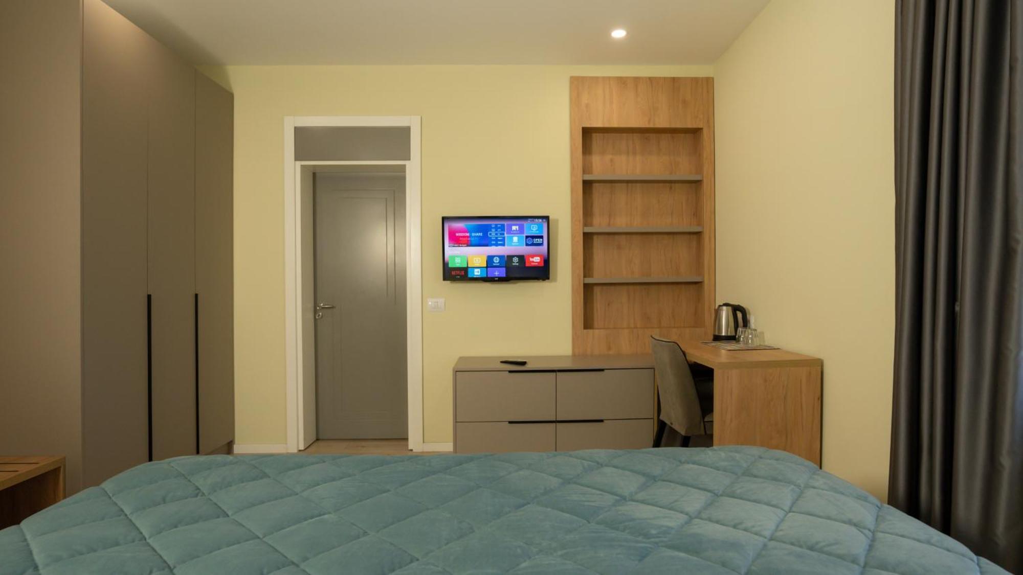 F&M Hotel 2 تيرانا المظهر الخارجي الصورة