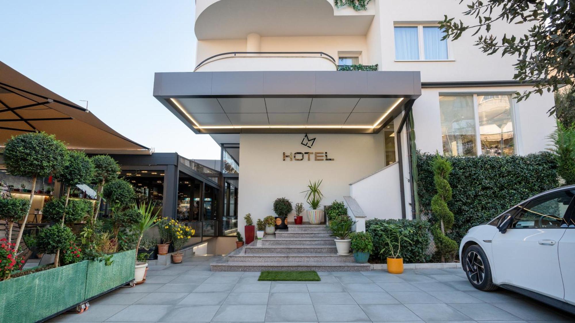 F&M Hotel 2 تيرانا المظهر الخارجي الصورة